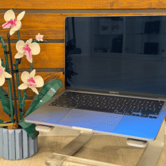 macbook pro 13" m2