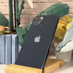 iPhone 13 128GB kék
