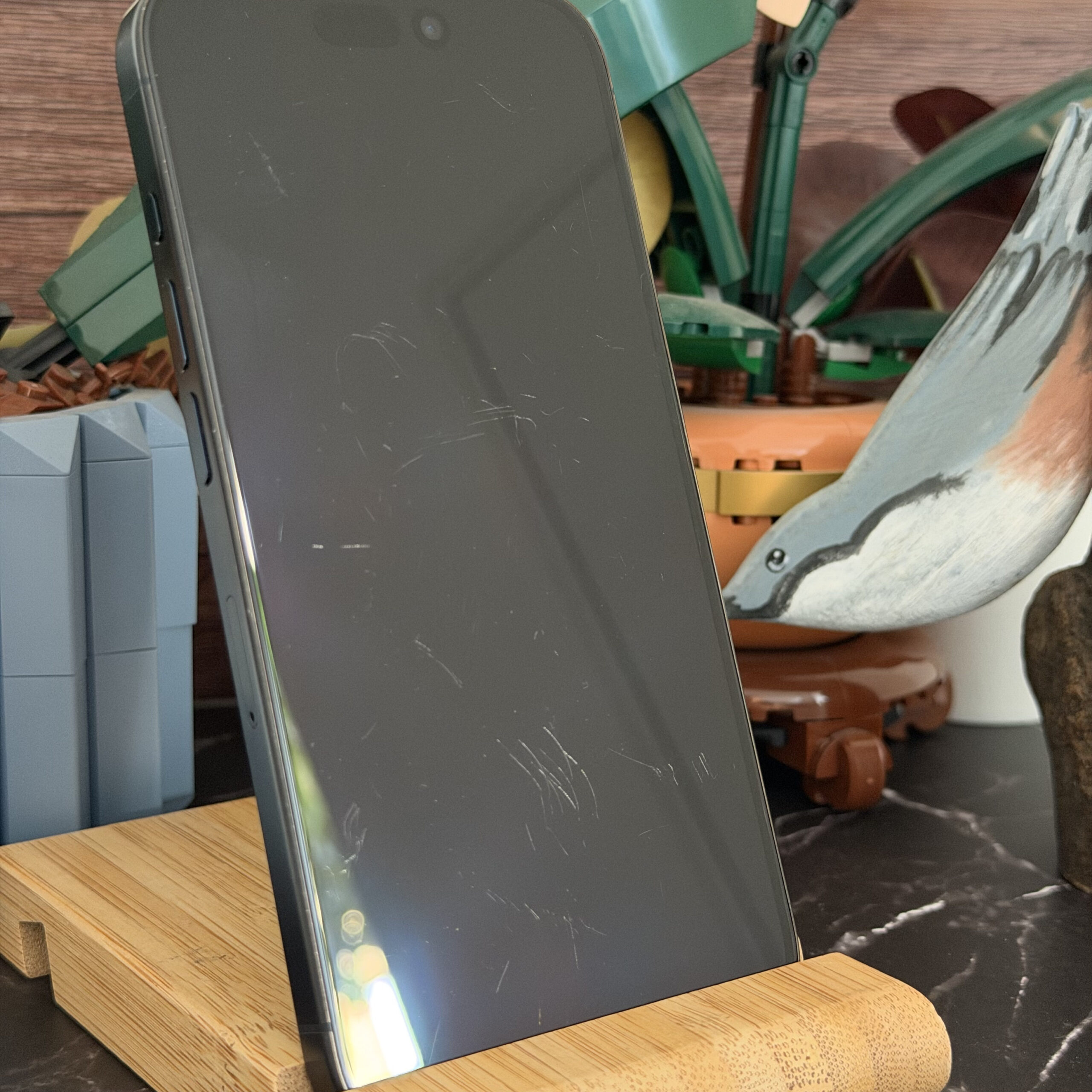 iPhone 15 Pro 256GB kék kijelző