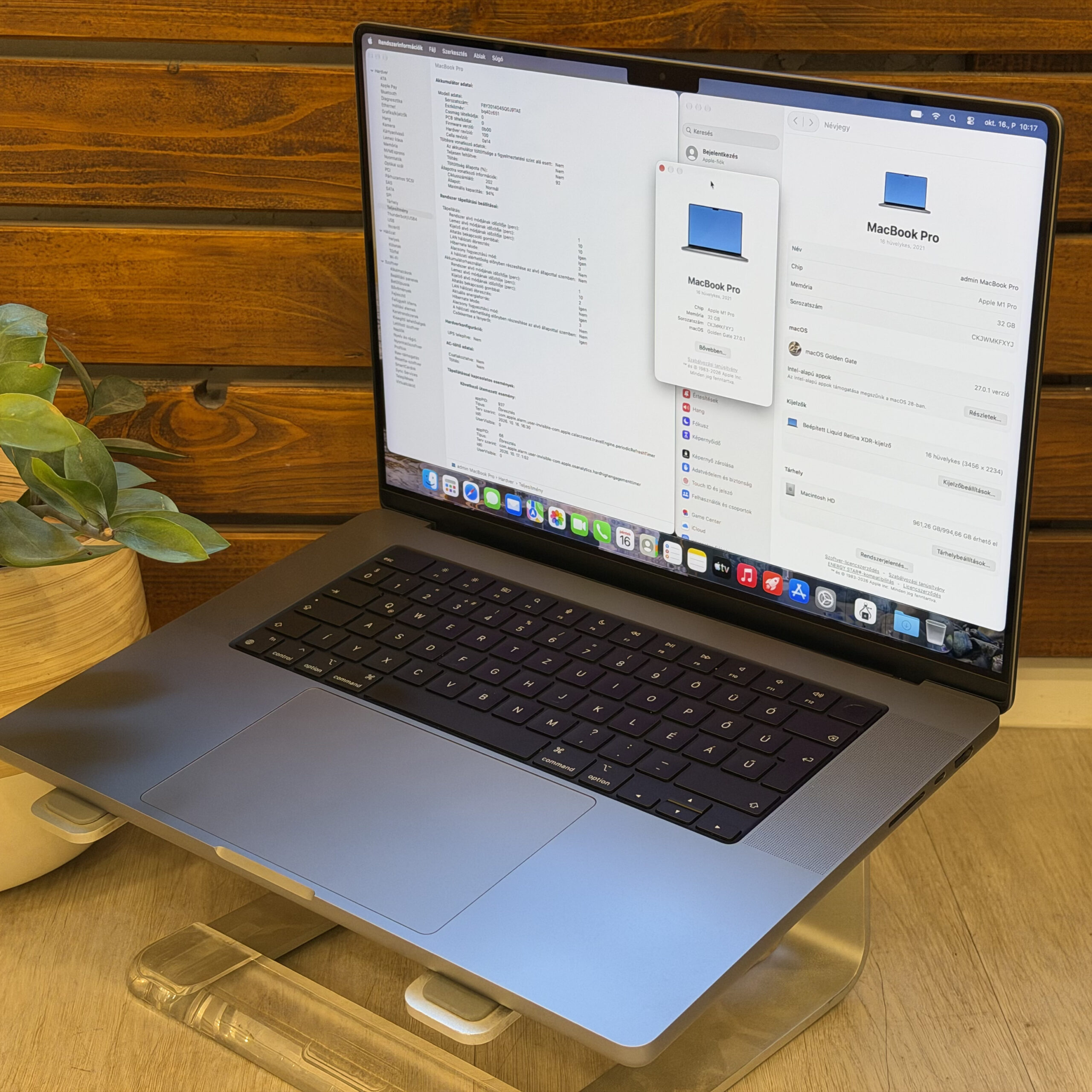 MacBook Pro M1 Pro 16" 2021 32GB/1TB asztroszürke